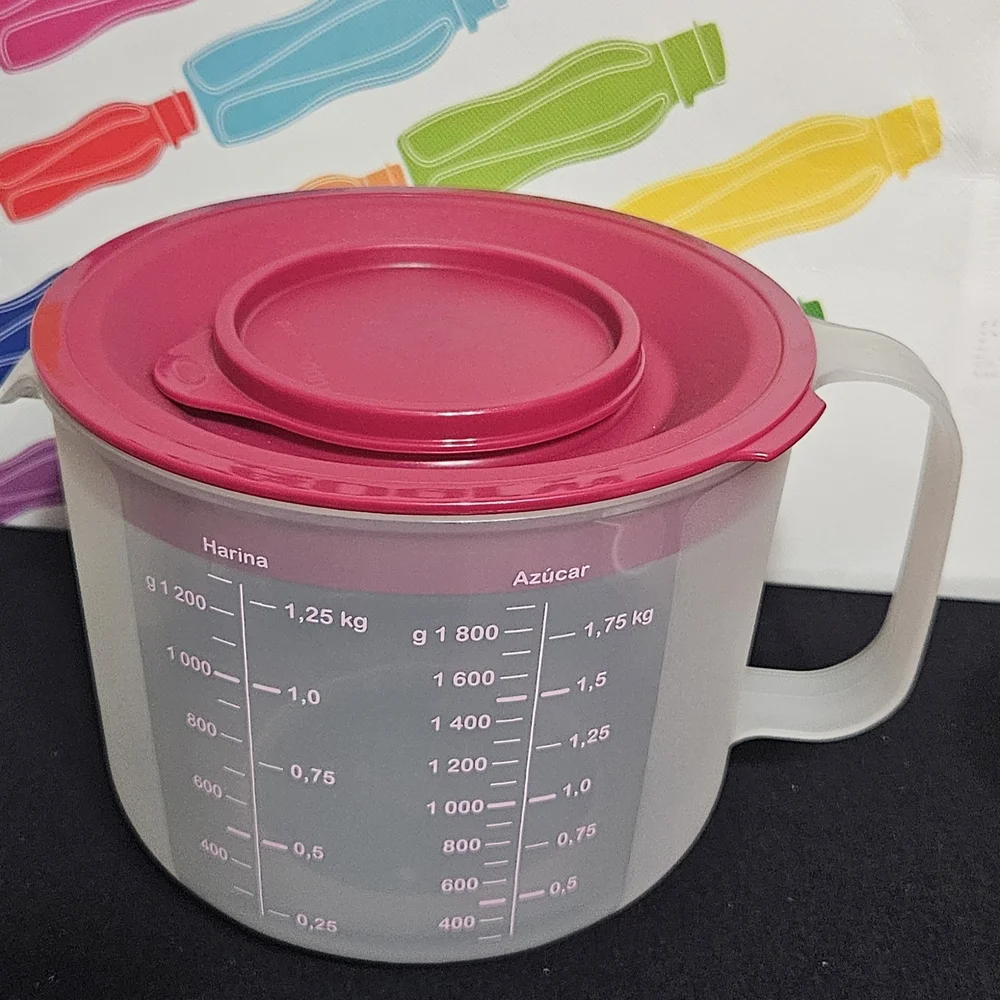 Multifunctional Red and White Kitchen Measuring Set